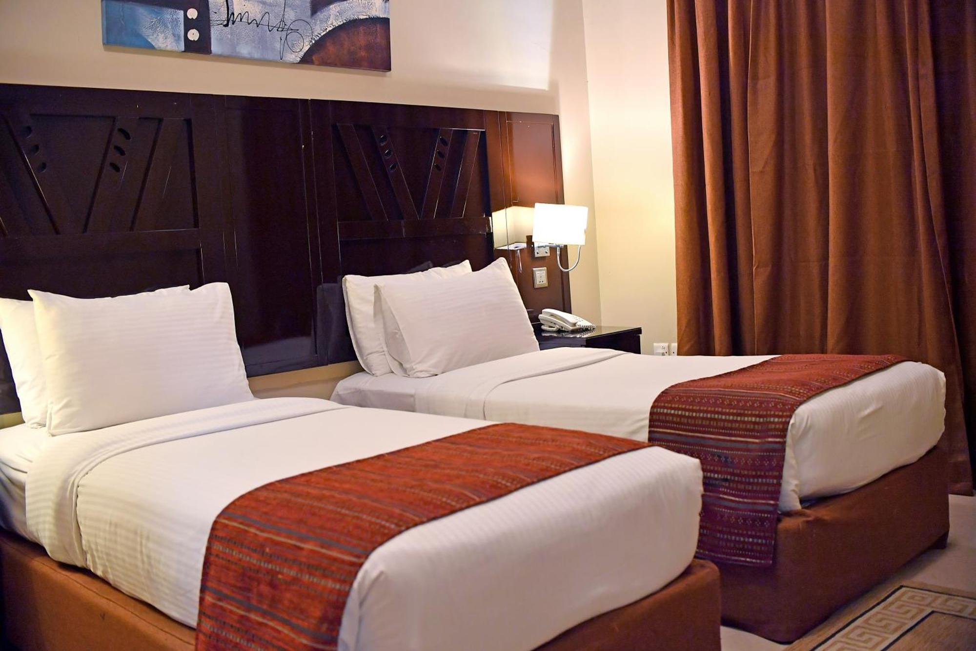 Emirates Stars Hotel Apartments Sharjah Exterior foto